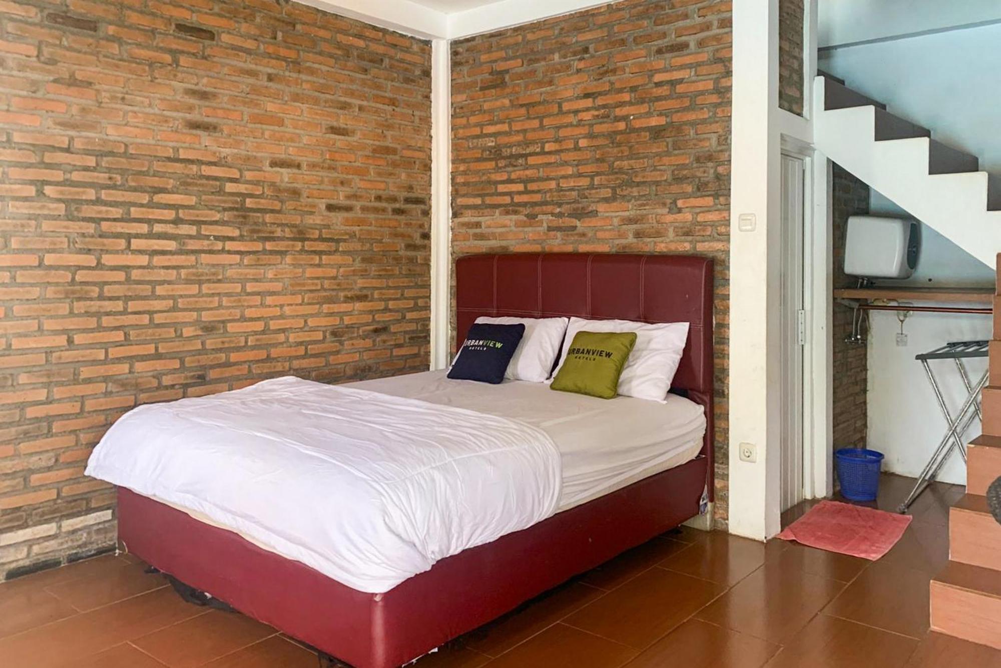 Urbanview Hotel Villa Q Gisting Bandjarnegeri المظهر الخارجي الصورة