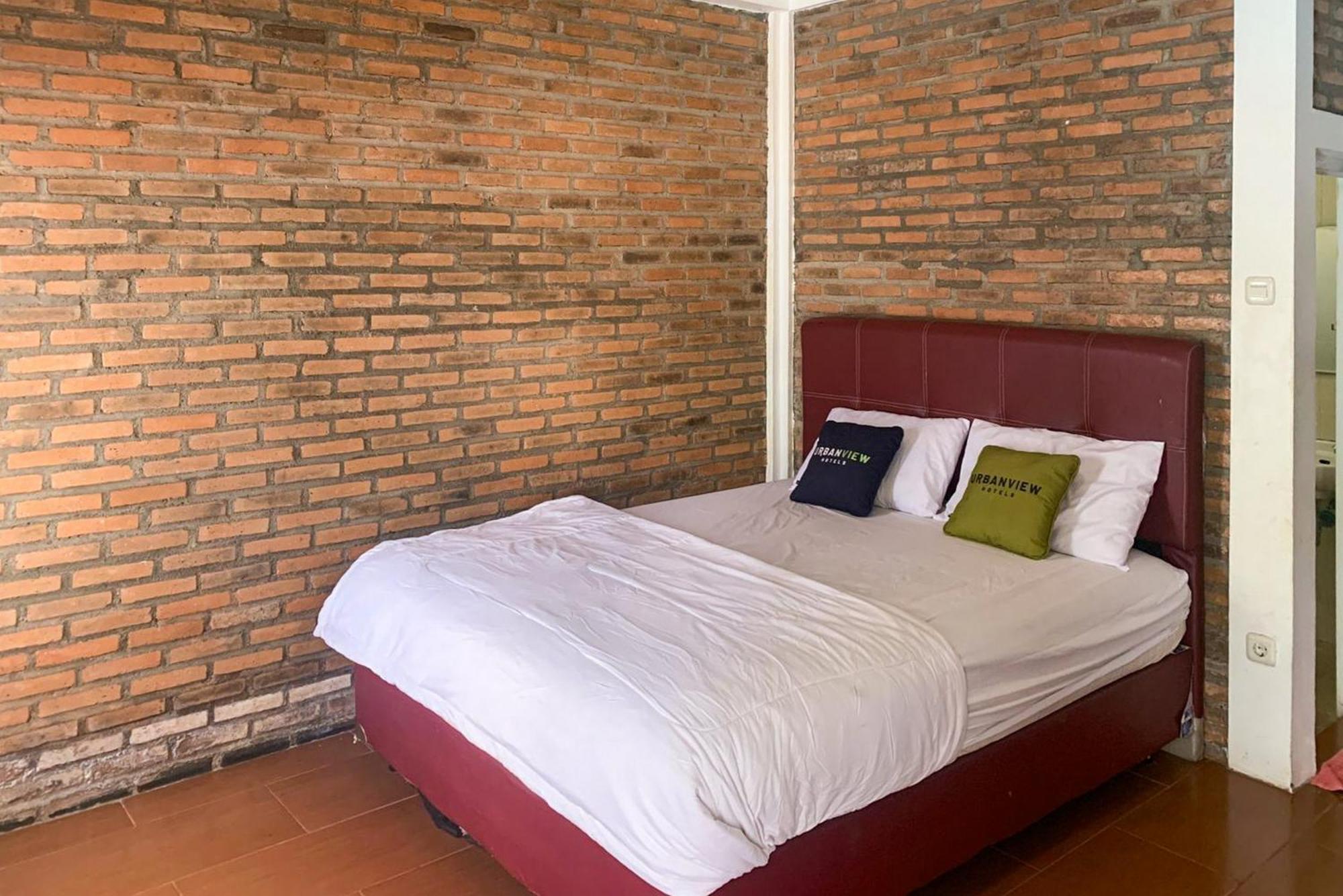 Urbanview Hotel Villa Q Gisting Bandjarnegeri المظهر الخارجي الصورة