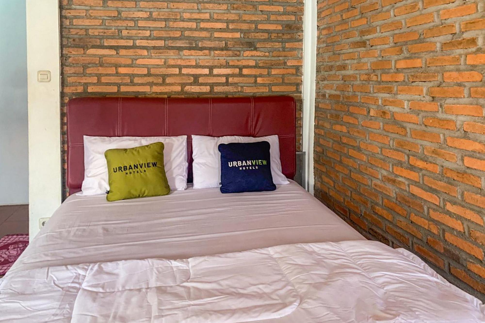 Urbanview Hotel Villa Q Gisting Bandjarnegeri المظهر الخارجي الصورة