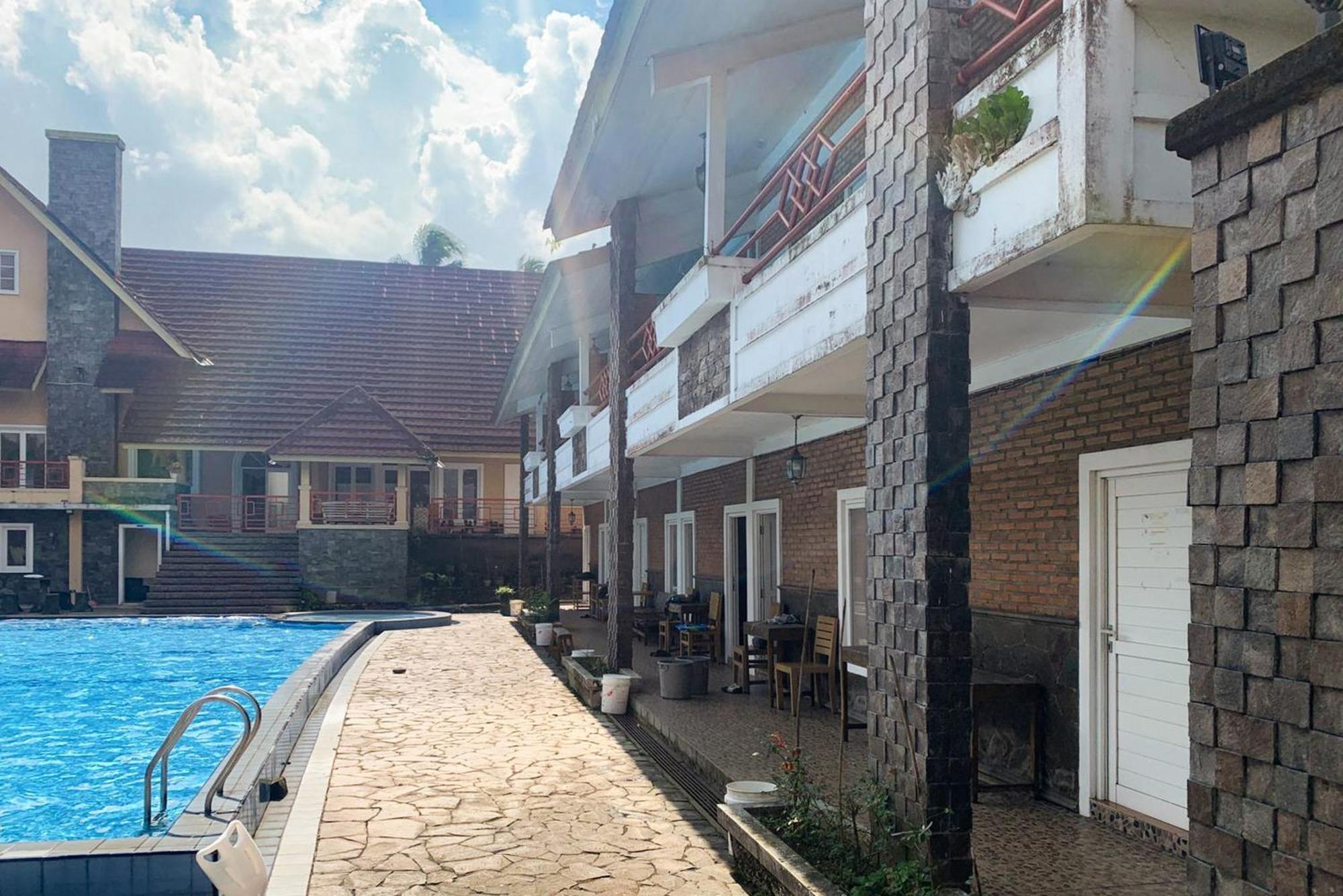 Urbanview Hotel Villa Q Gisting Bandjarnegeri المظهر الخارجي الصورة